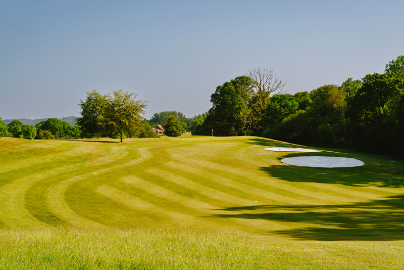 Play Golf at Hamptworth Golf Course Play Golf at Hamptworth Golf Course