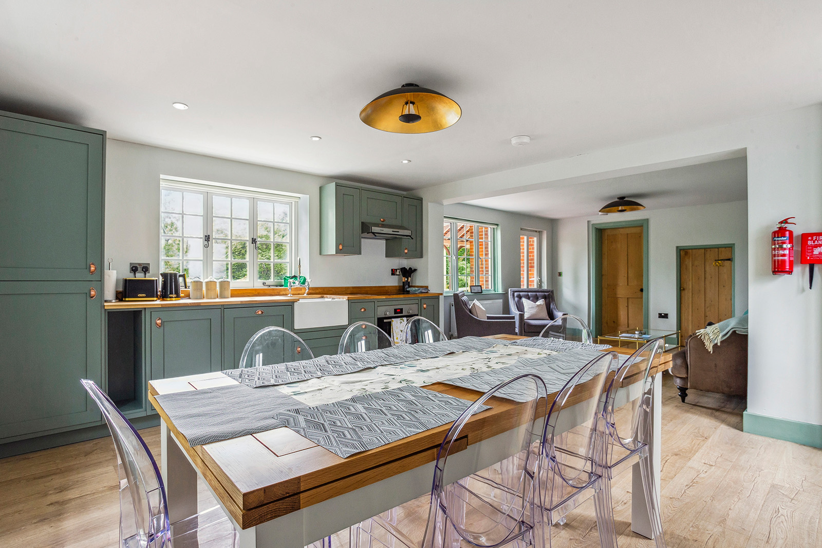 The Kennels at Hamptworth Golf – Dining Area The Kennels at Hamptworth Golf - Dining Area